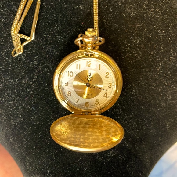 Dale Earnhardt good pocket watch. - Picture 3 of 5